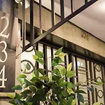 Apart Hotel B